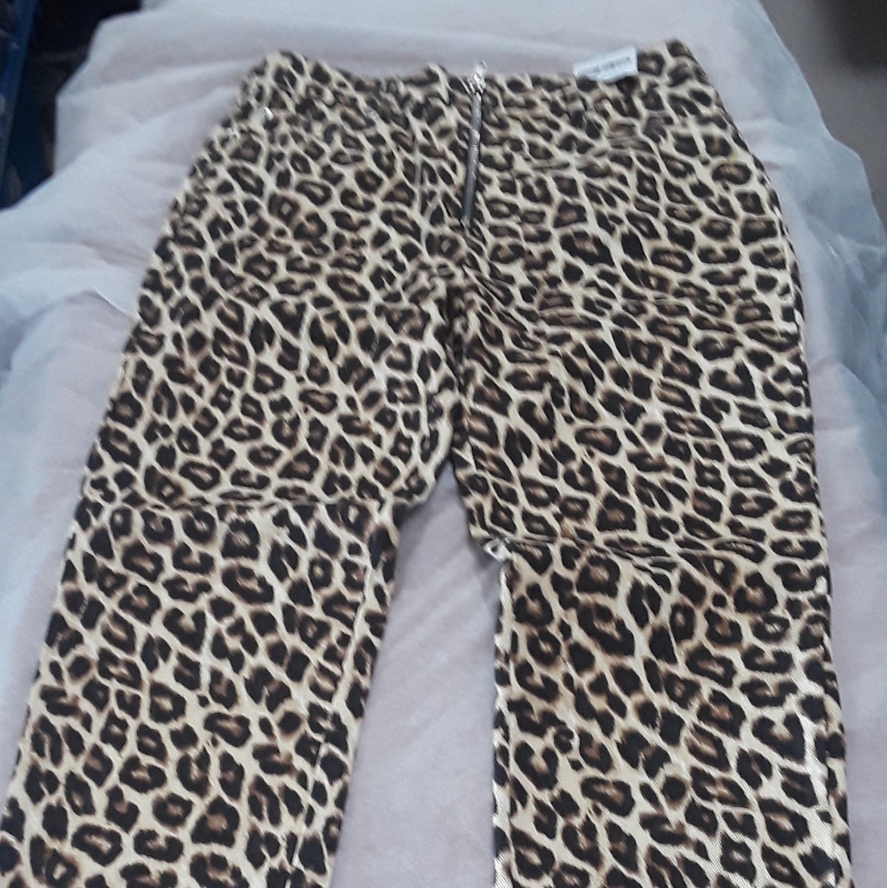 Cheetah print denim pants